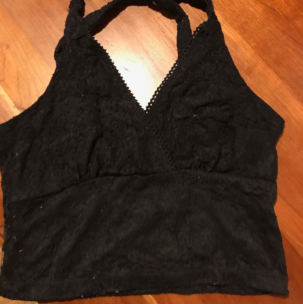 lace. crop top